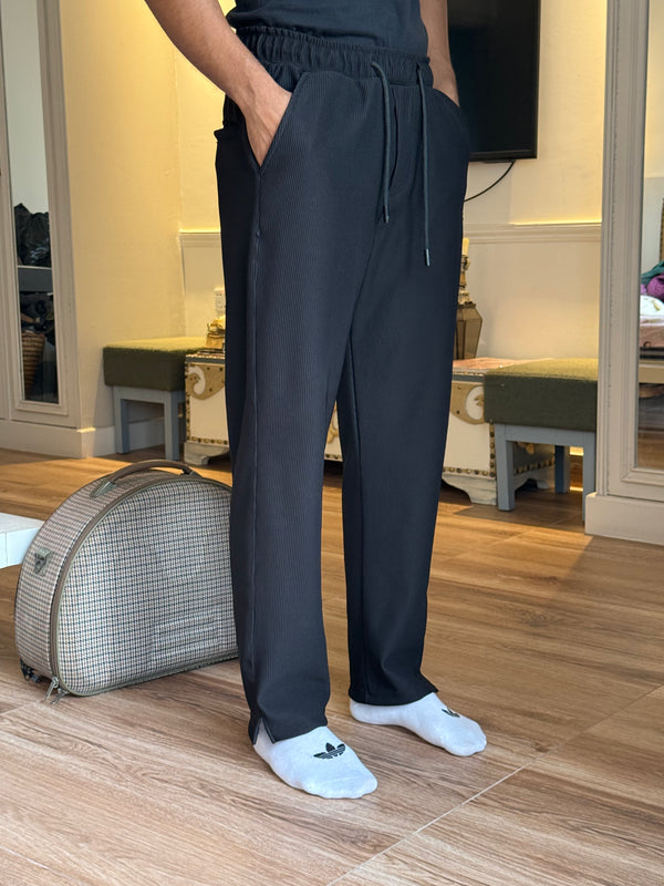 Comfy Low Cut Baggy Trouser(Jet Black)
